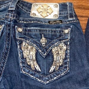 Miss Me skinny jeans! Signature skinny size 25 regular! In good condition